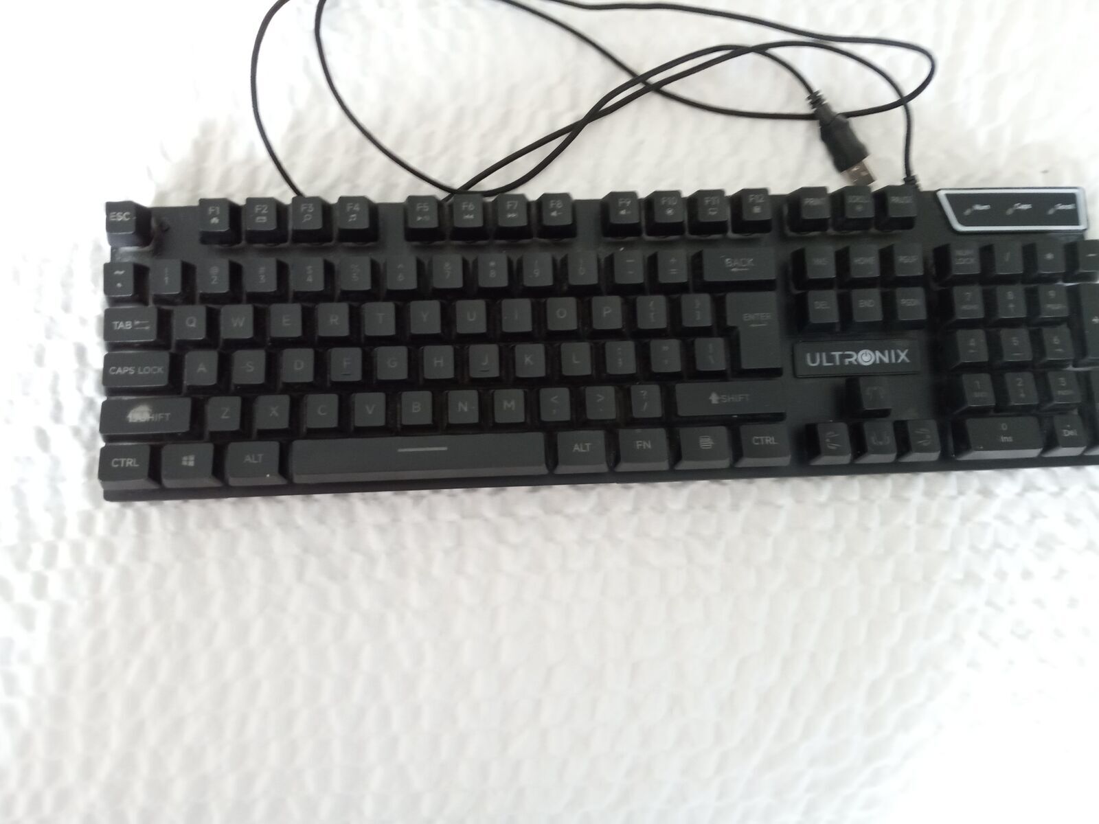 Gaming keyboard ultronix backlit LED