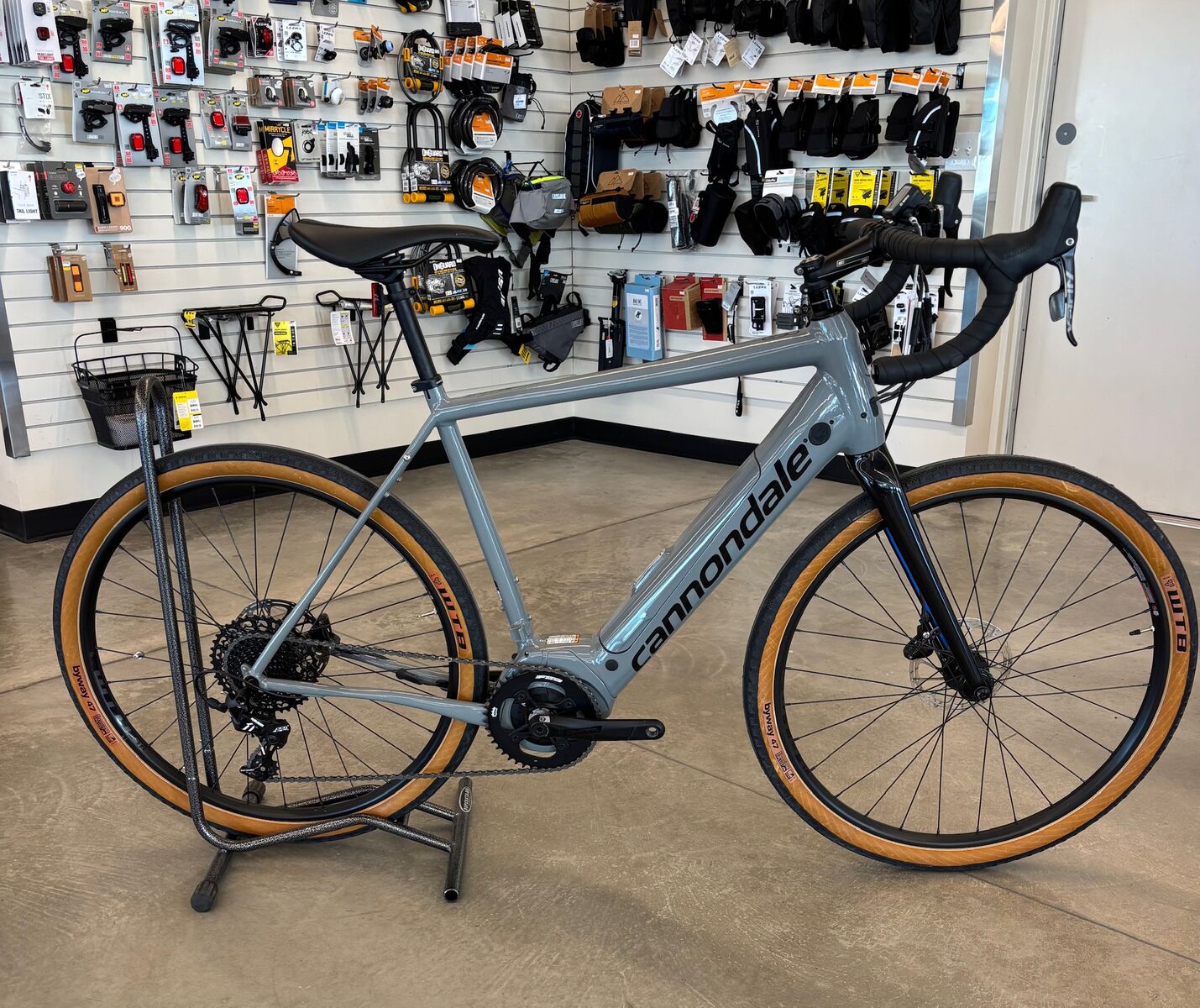 Cannondale Synapse Neo SE