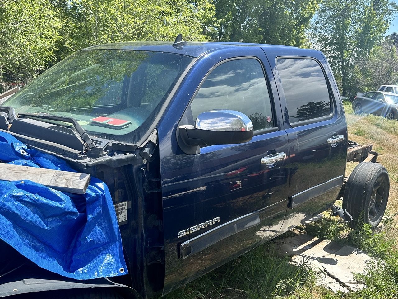 07-13 Chevrolet Silverado / GMC Sierra 1500 2500 3500 HD Crew Cab w/Sunroof