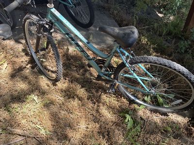Huffy 26" Rock Creek Mountain Bike, Fits Riders 60"+, Teal