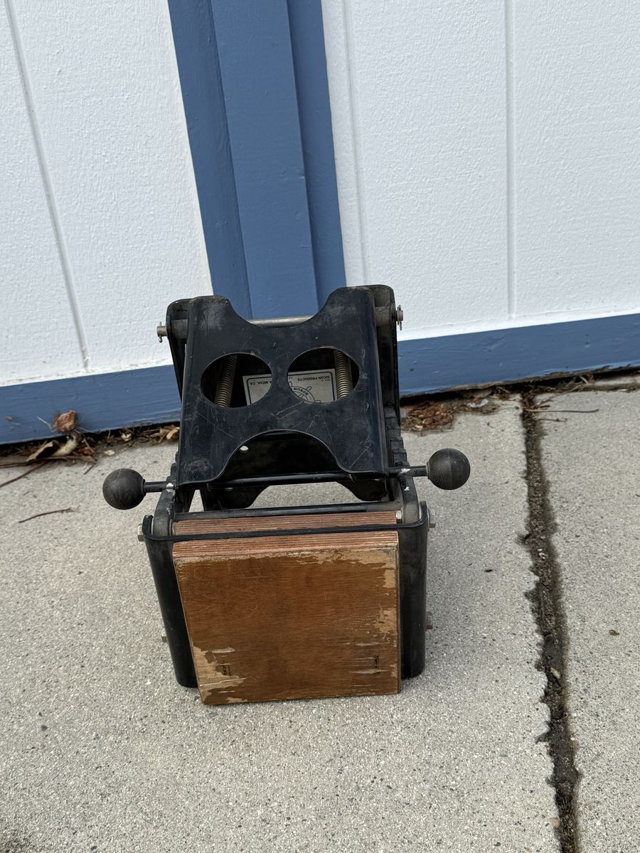 MOTOR MOUNT BRACKET