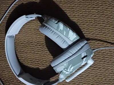 turtle beach headphones with microphone
