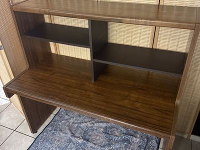 Wooden Computer Desk with Built-in Hutch and Shelving