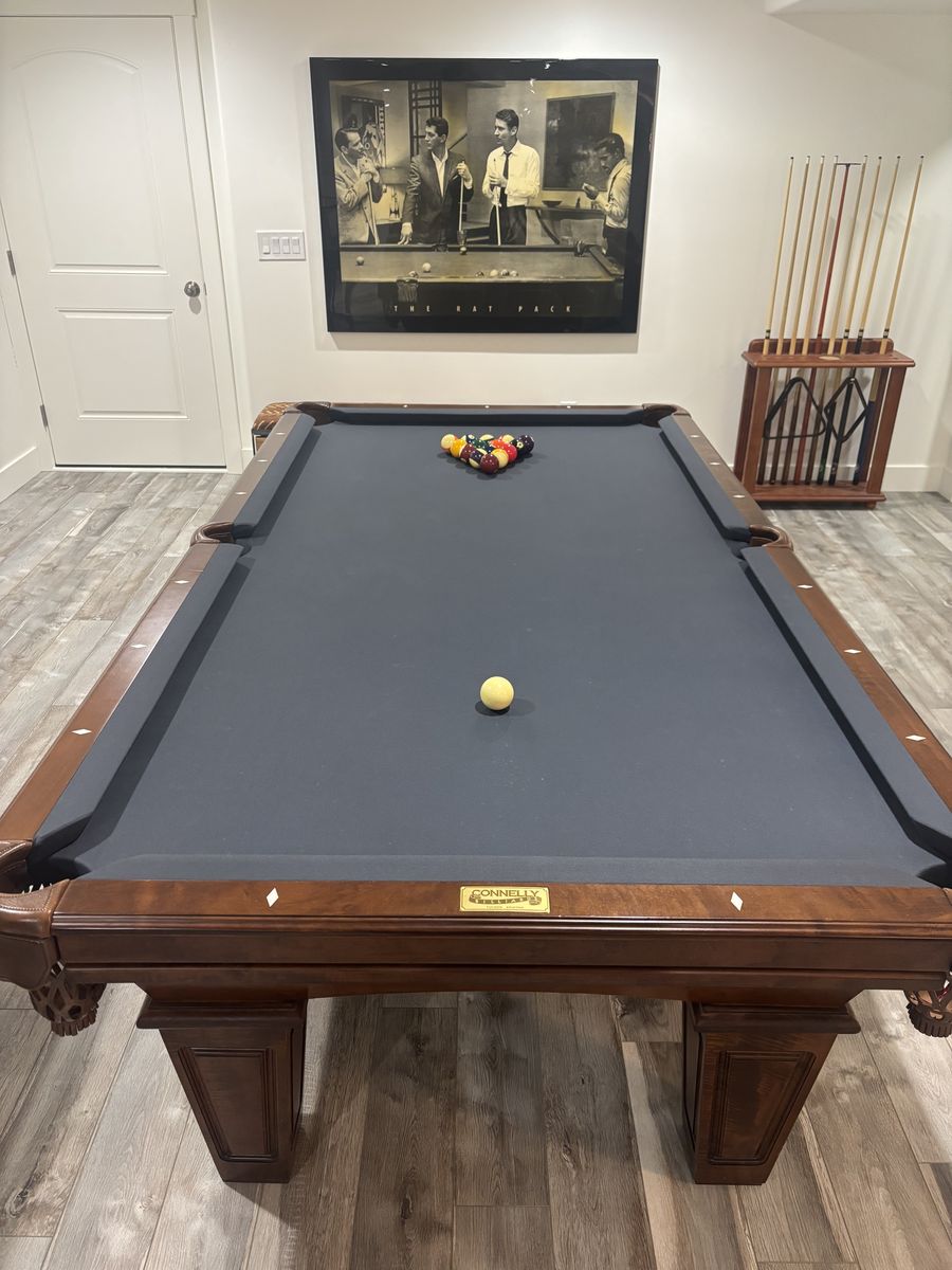 8ft Connelly Pool Table