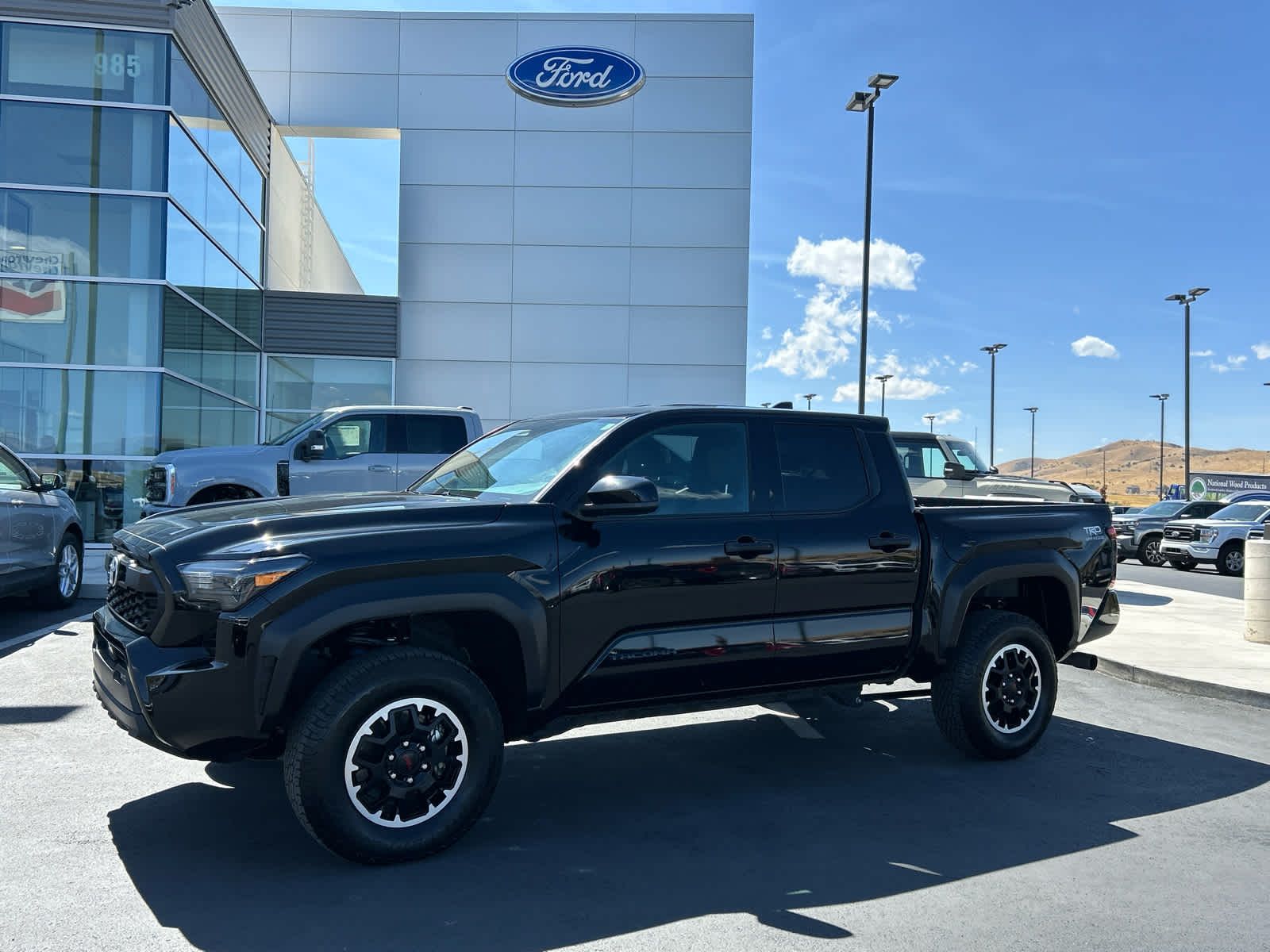 2025 Toyota Tacoma TRD Off-Road