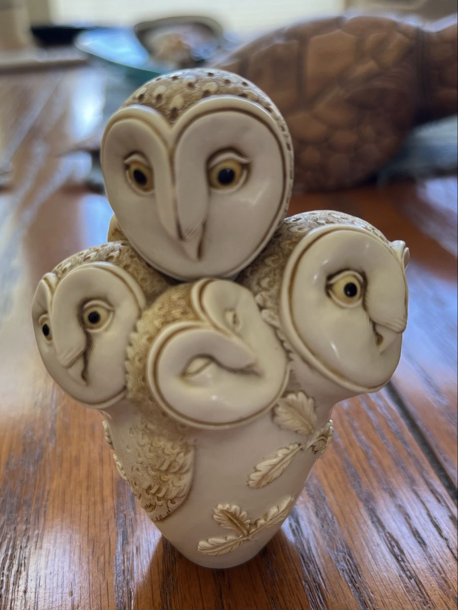 Harmony Kingdom Intricately Carved Four Owl Figurine Sculpture Box Made in England - signed by artist 