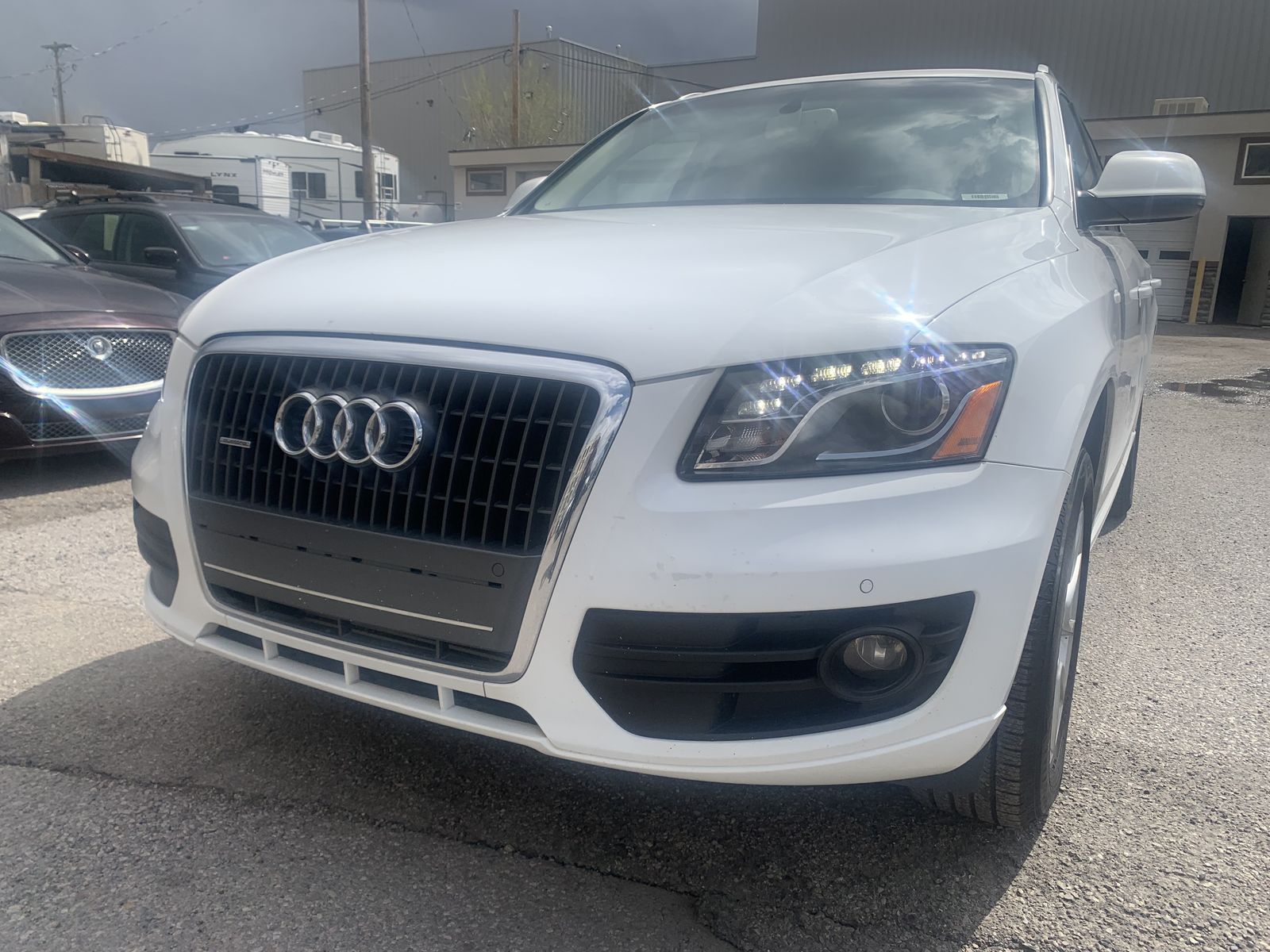 2012 AUDI Q5 2.0T quattro Premium Plus