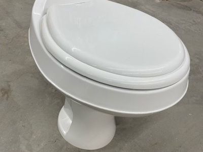 Dometic RV Toilet