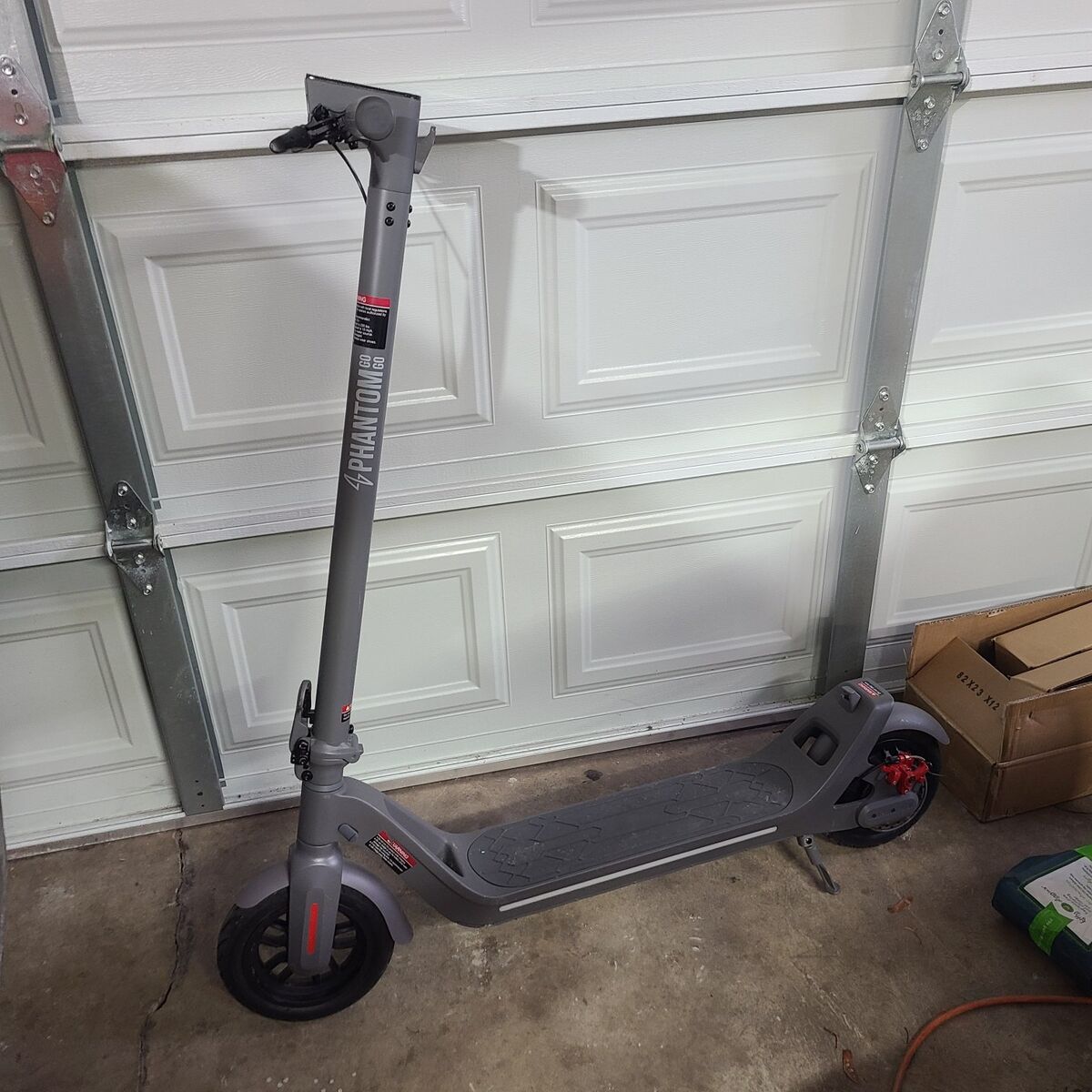 Phantom Gogo A8 electric scooter with charger