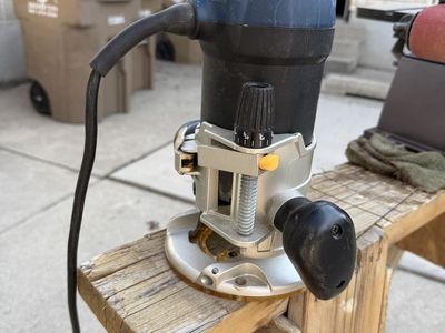 Bosch Corded Fixed Base Wood Router