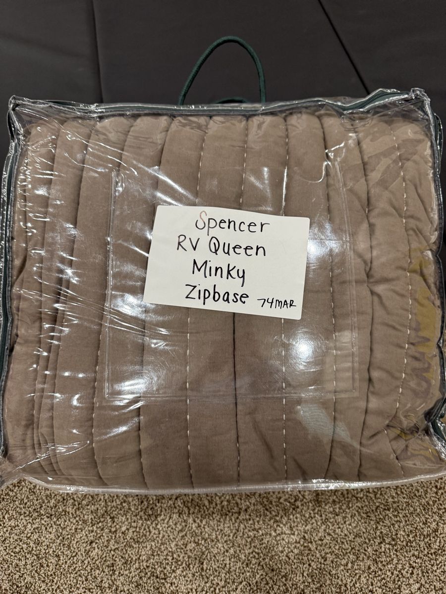 Beddys RV QUEEN Spencer Minky Zipbase