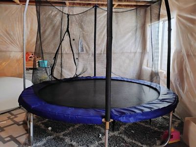 Trampoline 8'x8'