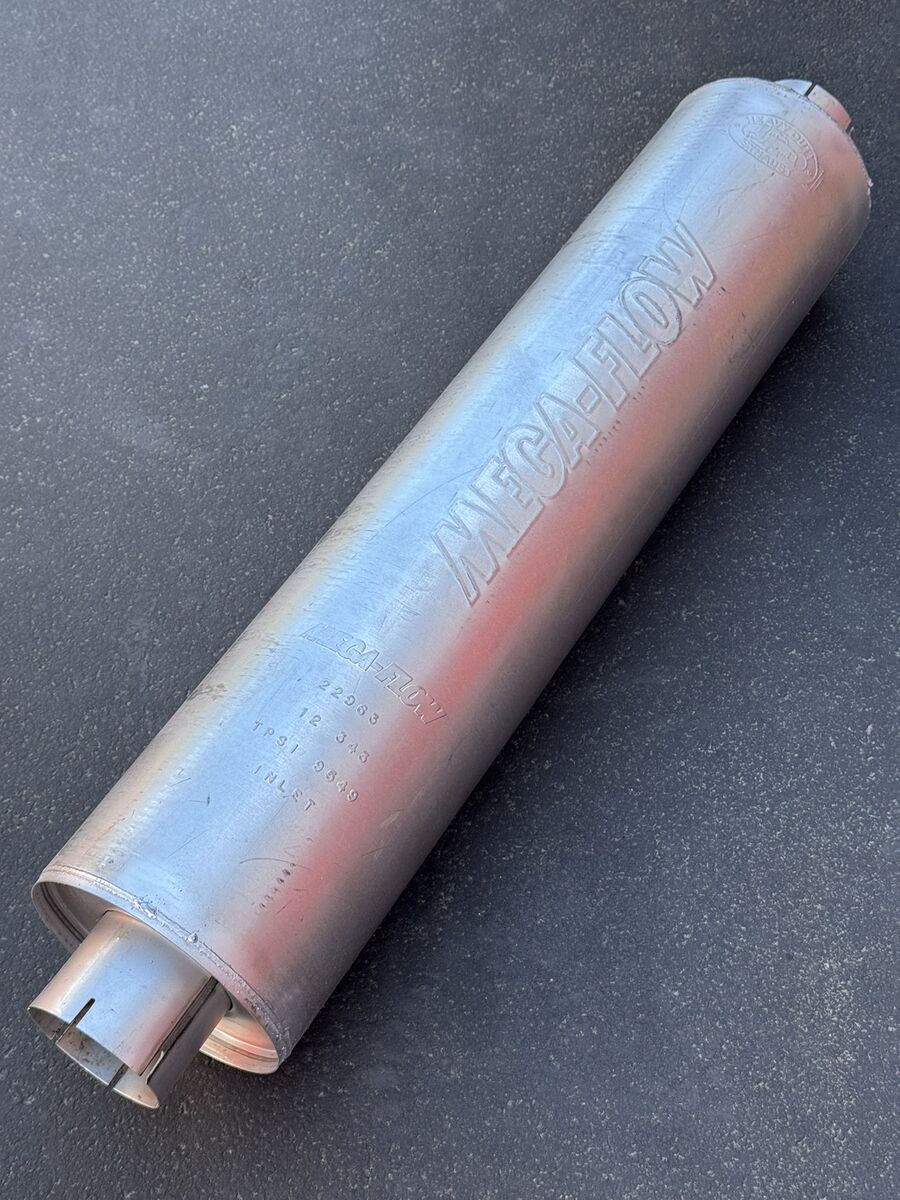 NEW Walker MEGA-FLOW Commercial Tractor Truck Heavy Duty Exhaust Muffler for Freightliner, Kenworth, Blue Bird