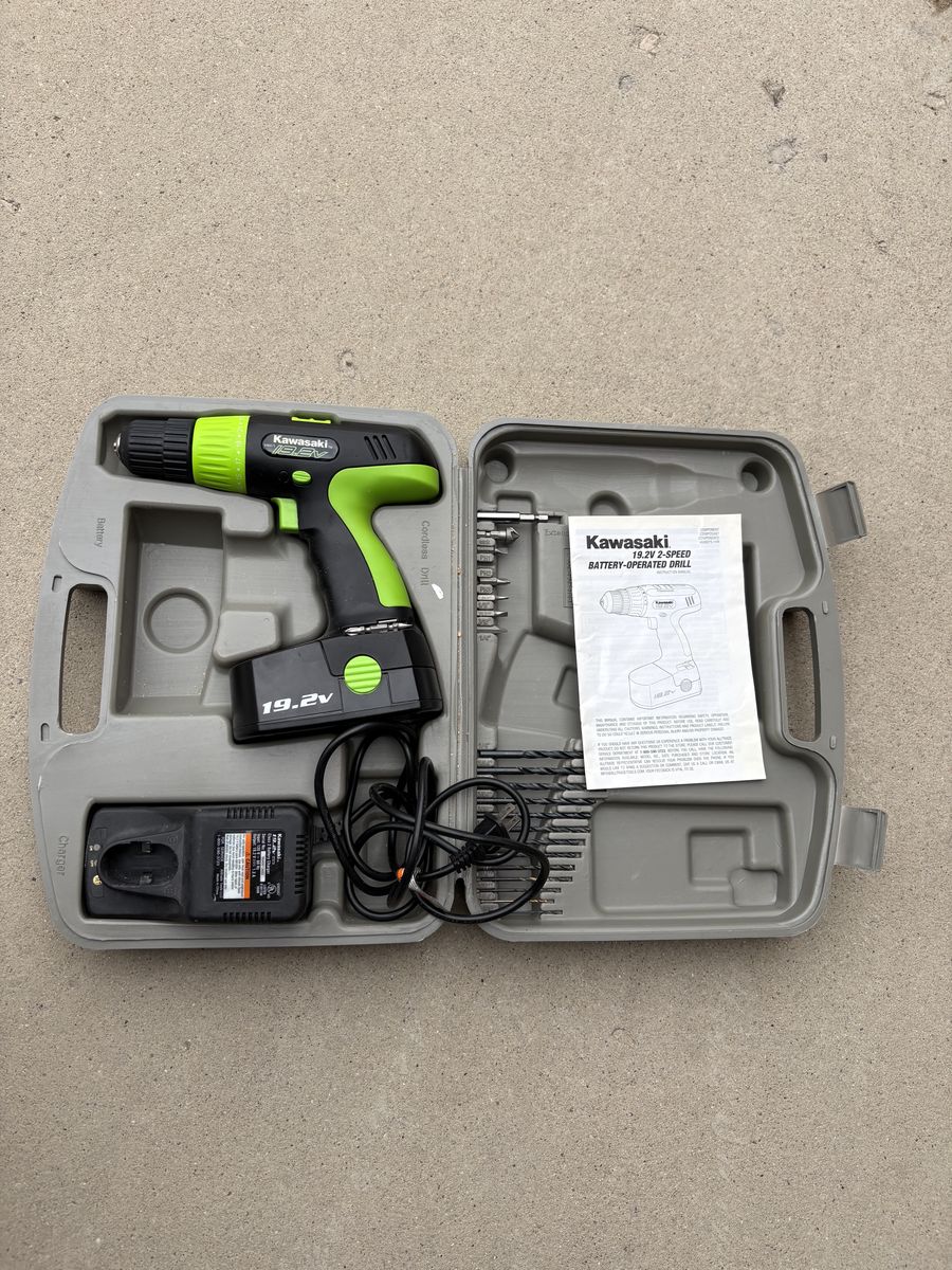 Kawasaki 19.2V 2-speed battery operated drill $40 cash/venmo in Draper