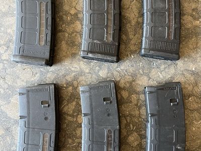 Set of 6 Magpul PMAG 30 AR/M4 5.56x45 Magazines