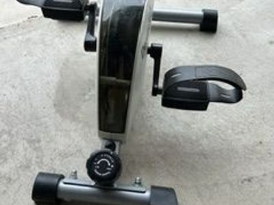 Leg Cycle Machine