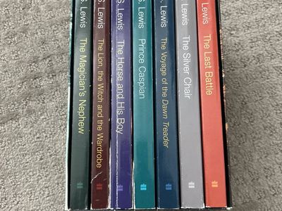 The Chronicles of Narnia Full Paperback Set