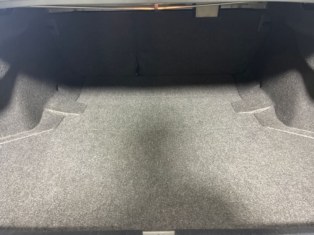 Main image 26