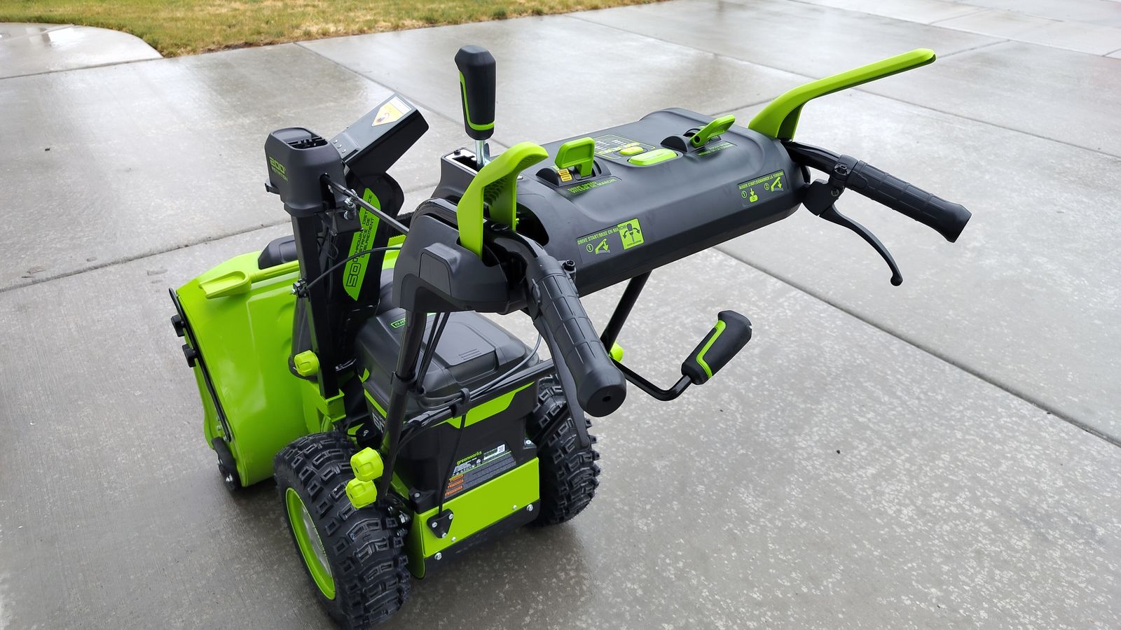 Greenworks Pro UltraPower 60V 24-Inch Cordless Two-Stage Snow Blower