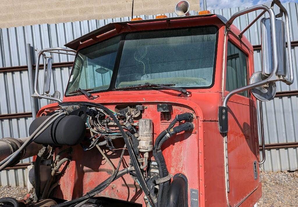 Peterbilt 357 Cab Assembly
