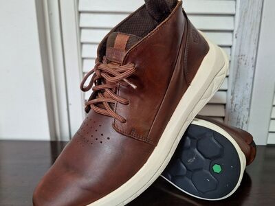 Mens Timberland Leather Chukka Sneakers Sz-9