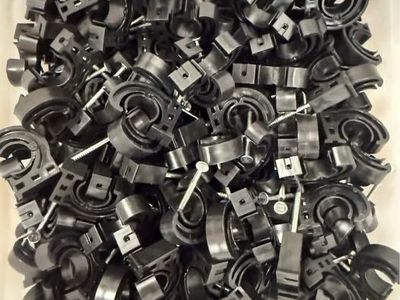 PEX pipe J-Hook support/hooks