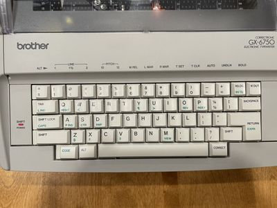 Brother GX-6750 Electronic Typewriter
