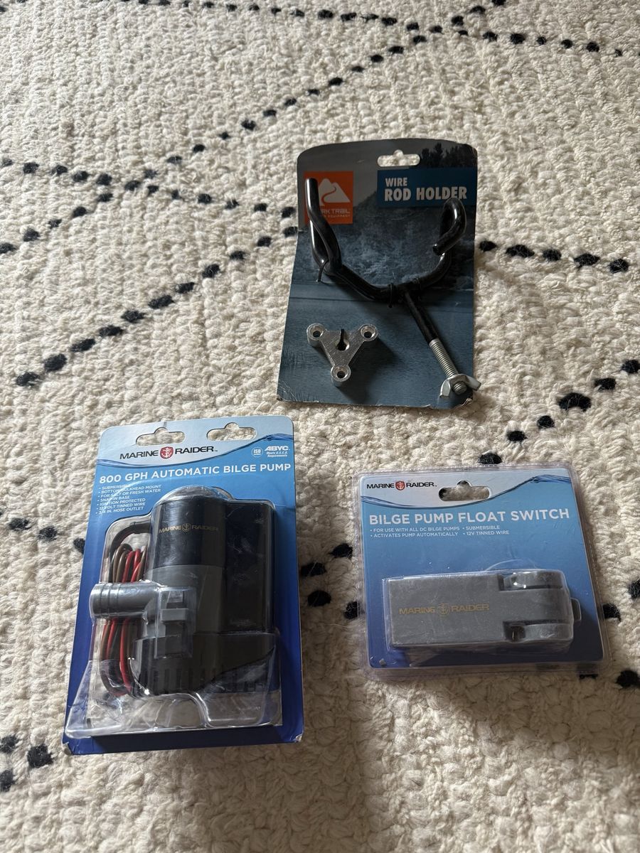 Bilge Pump, Float Switch, and Rod Holder