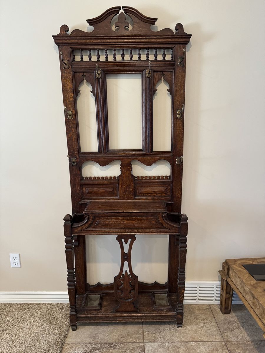 Antique Tree Hall