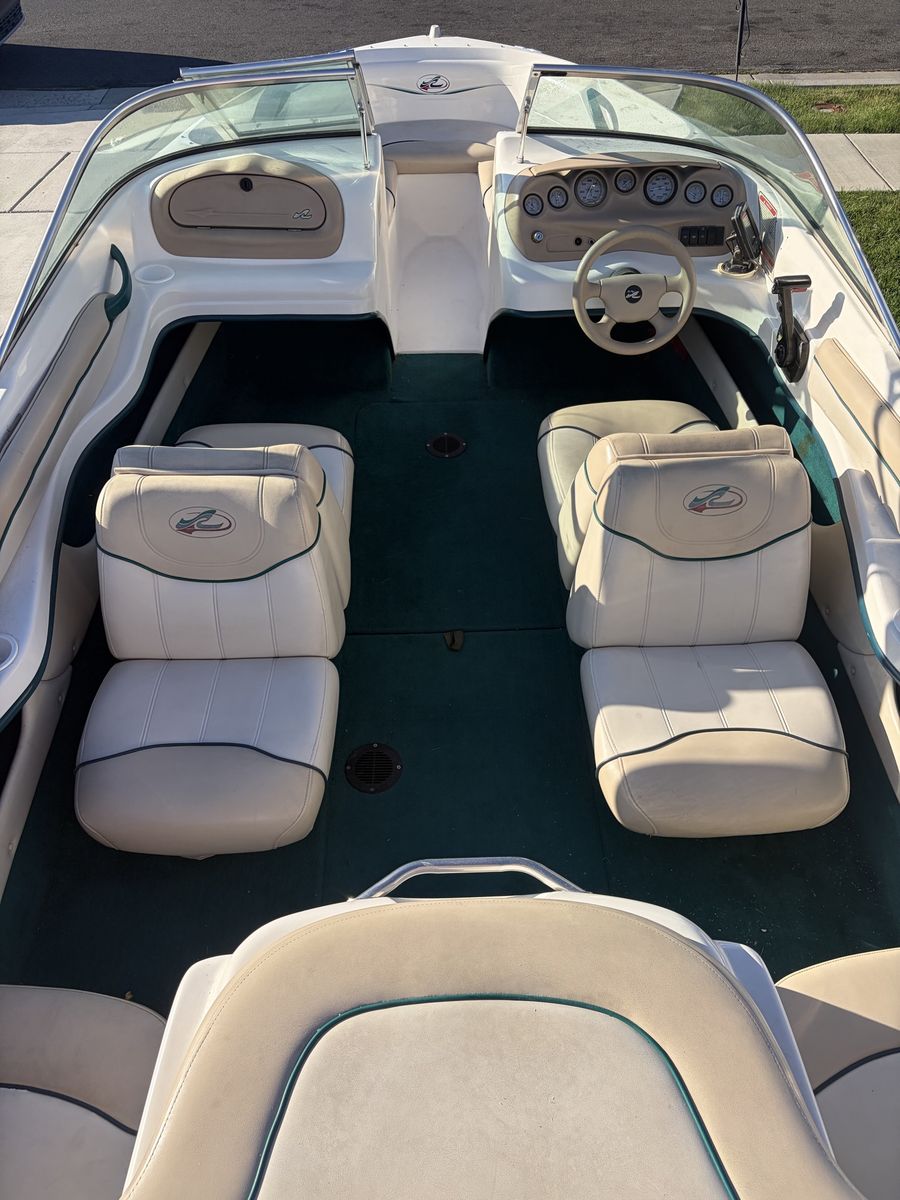Sea Ray 180 Bowrider - well maintained family boat (price also includes 3 person tube wake board and fish finder)