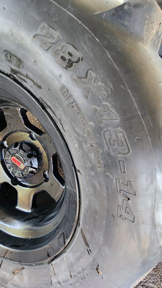 14" GSM wheels / STI Sand Drifter 28"x13"x14" (rear 14 paddle) 28"x10"x14 (fronts)
bolt pattern 4-156