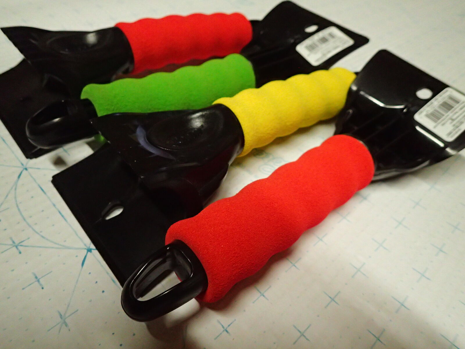 4 Lot Foam Handle Ice Scrapers Last Minute Stocking Stuffers