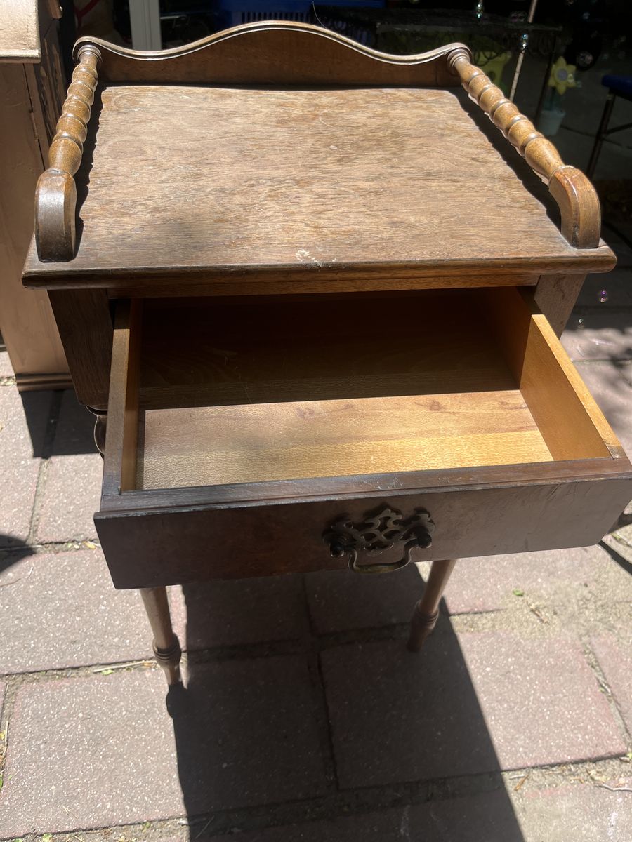 Main image 3