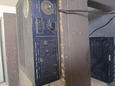 P.A AMPS OLD BUT STILL WORKING