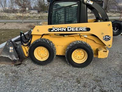 2003 John Deere 250 Skid Steer