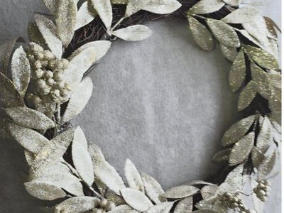 brand new holiday wreath
