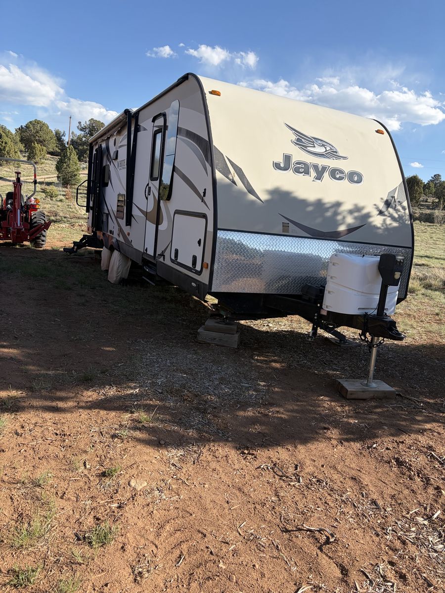 2015 Jayco White Hawk Ultra Lite 27DSRL – Summit Edition