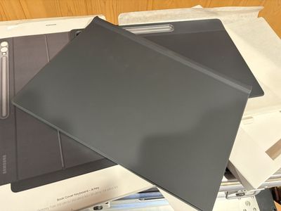 Samsung S10 Ultra Book Cover Keyboard