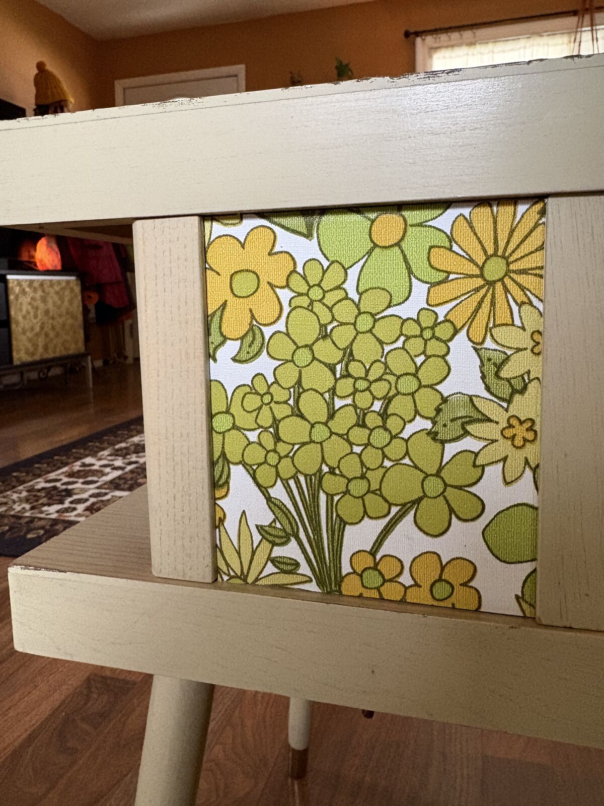 Vintage MCM Small Side Table Flower Power 2 Tier