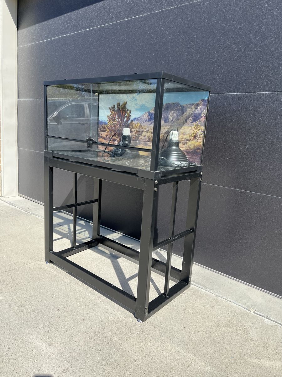 Reptile Tank And Stand