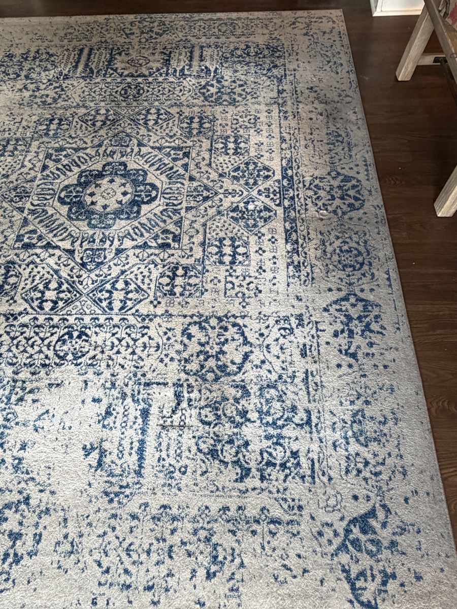 Main image 3