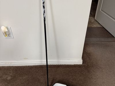 TaylorMade SIM2 MaxD Driver with Headcover