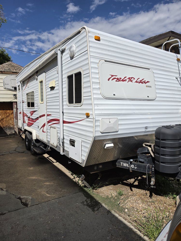 2006 TrailRider toy hauler