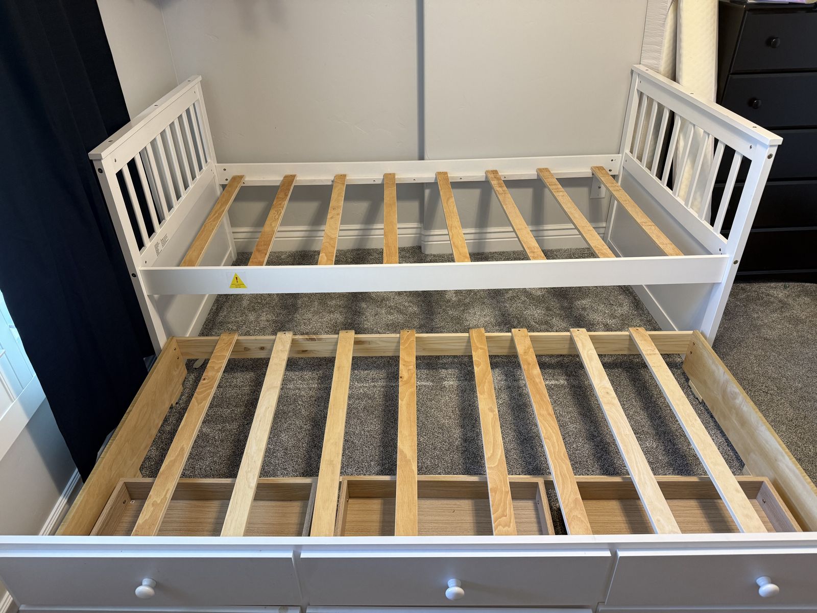 Day Bed with Trundle