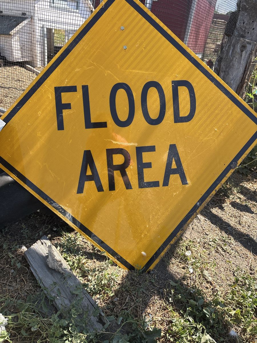 Vintage Metal Road Signs - Stop & Flood Area Reflective Signs