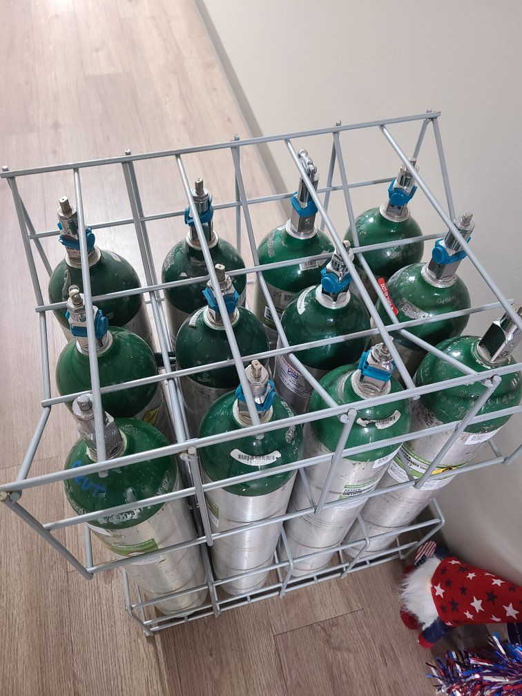 Oxygen Tank Storage Rack - Durable Metal Carrier for Multiple Cylinders