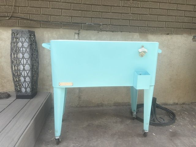 Retro Style Cooler
