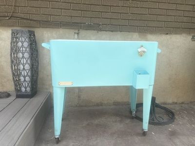 Retro Style Cooler