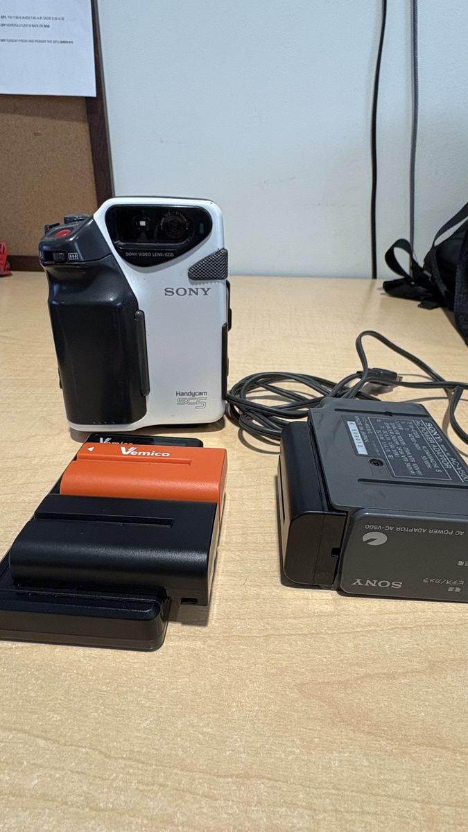 Rare Sony Sc5 video 8 Camcorder