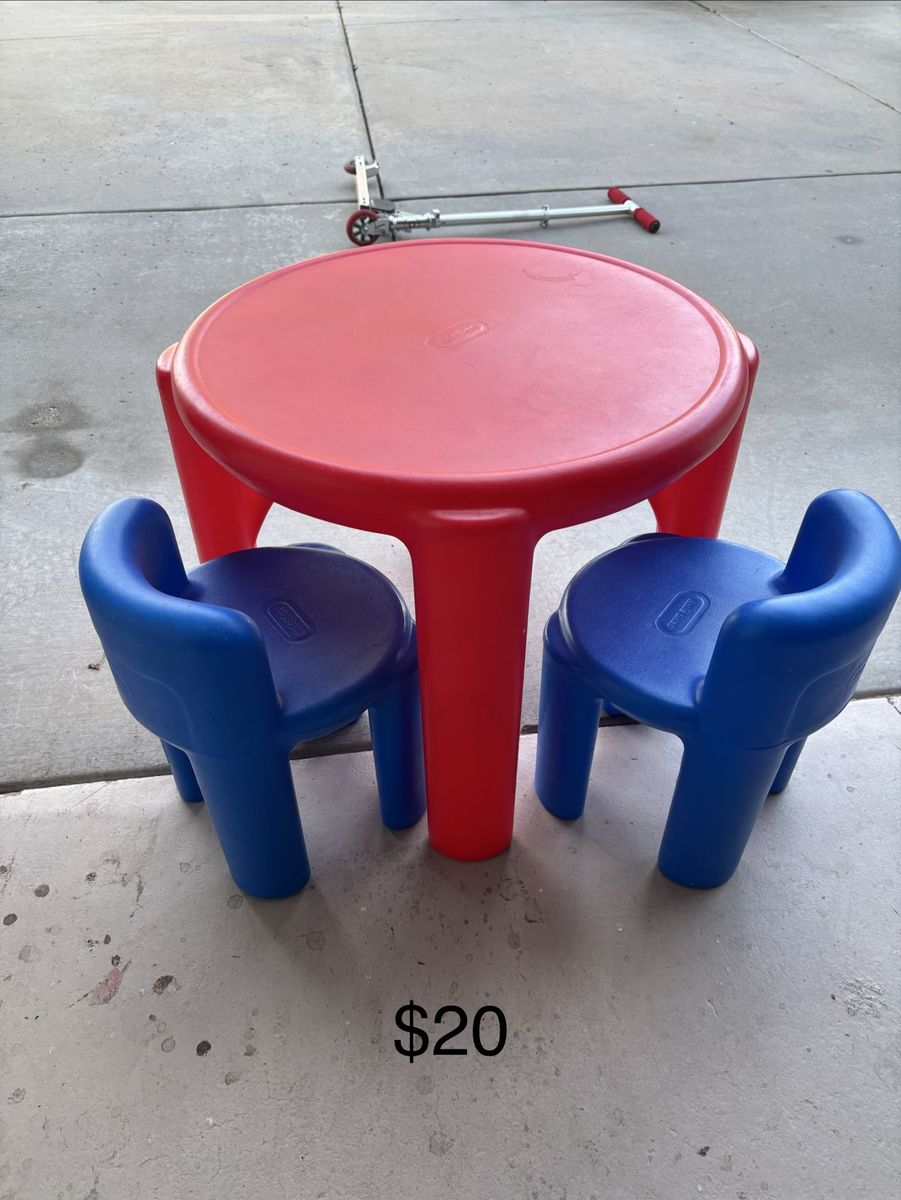 Little Tikes Table